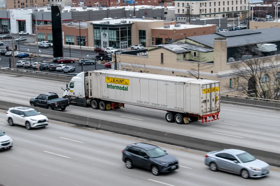 Preparing For A Smooth Interstate Moving Experience Wellesley MA Preparing For A Smooth Interstate Moving Experience Wellesley MA